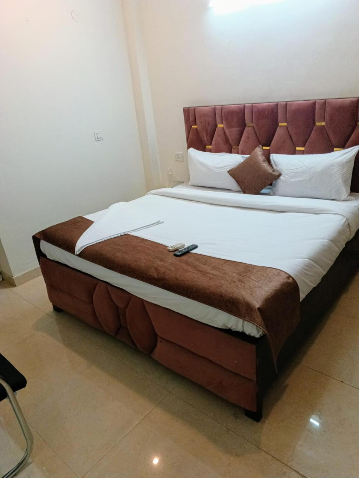 Soooper Hotel Gurgaon Extérieur photo