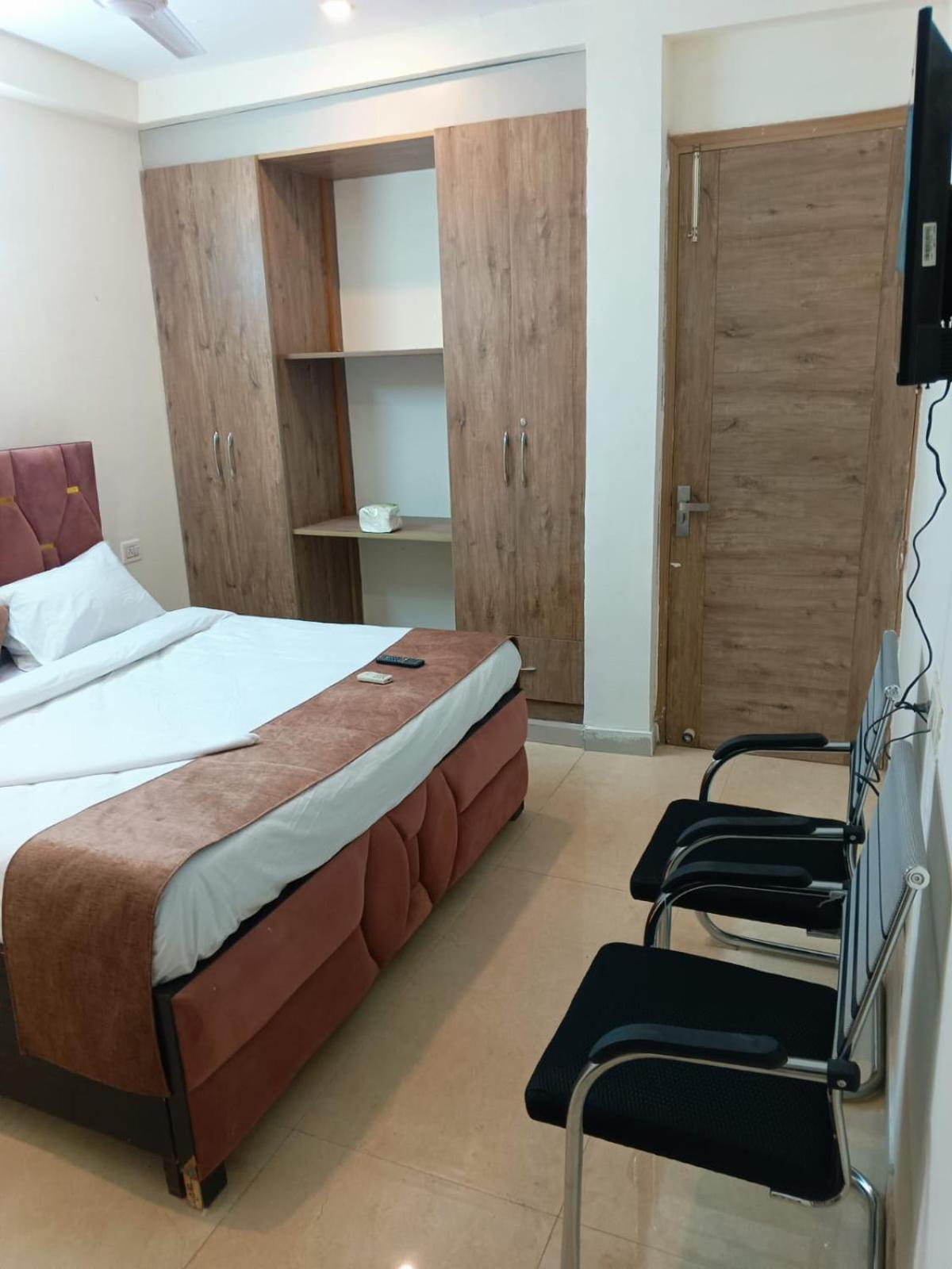 Soooper Hotel Gurgaon Extérieur photo